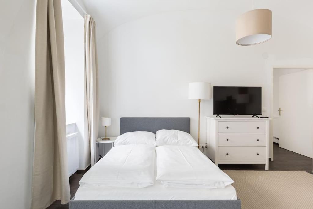 Free Parking I 500 Mbit Wifi I Kingsize Bed Apartment Vienna Exterior photo